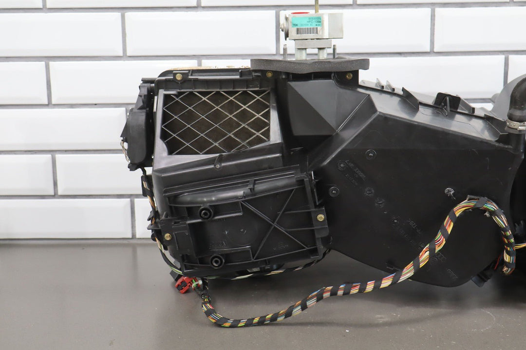 99 - 04 Porsche 986 Boxster 996 911 OEM HVAC Heater Housing (99657301113) Tested