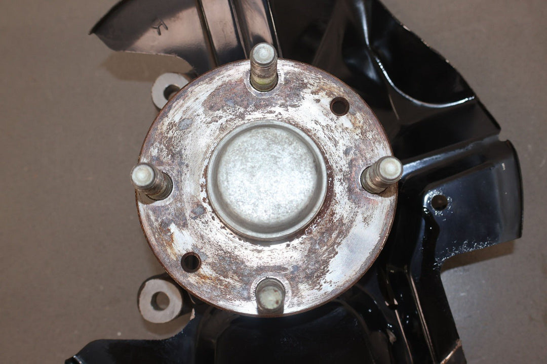 99 - 05 Mazda Miata NB Front Right RH Spindle Knuckle W/ Hub (NON - ABS) 104K Miles
