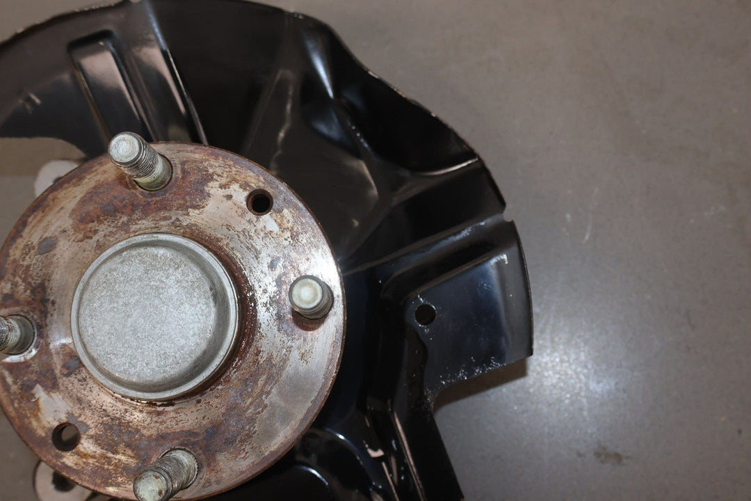 99 - 05 Mazda Miata NB Front Right RH Spindle Knuckle W/ Hub (NON - ABS) 104K Miles