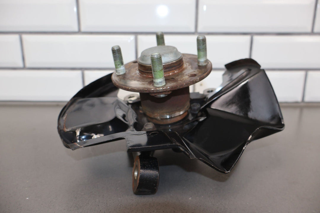 99 - 05 Mazda Miata NB Front Right RH Spindle Knuckle W/ Hub (NON - ABS) 104K Miles