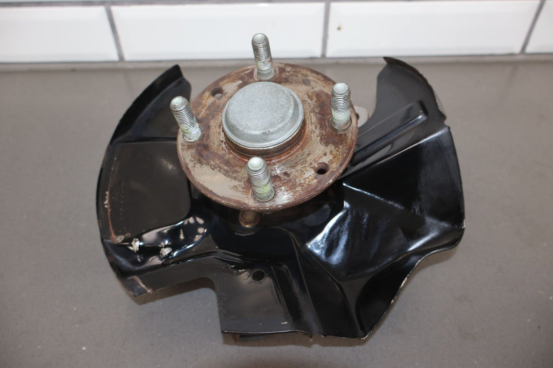 99 - 05 Mazda Miata NB Front Right RH Spindle Knuckle W/ Hub (NON - ABS) 104K Miles