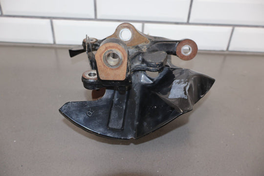 99 - 05 Mazda Miata NB Front Right RH Spindle Knuckle W/ Hub (NON - ABS) 104K Miles