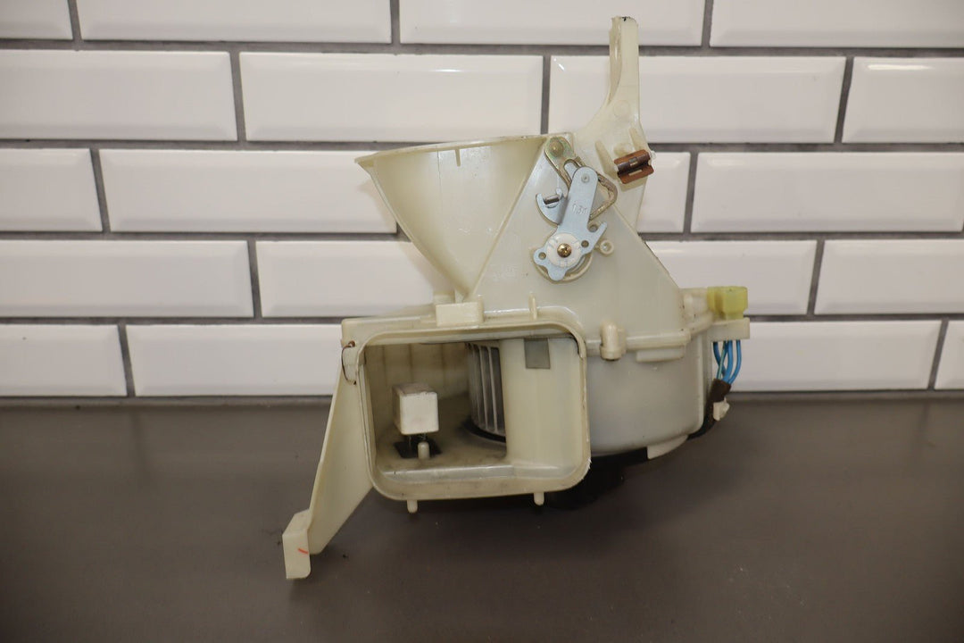 99 - 05 Mazda Miata NB HVAC Heater Housing W/ A/C Actuators & Blower Motor