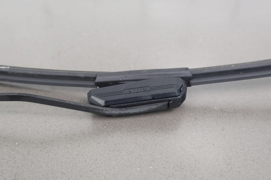 99 - 05 Mazda Miata NB Pair LH&RH Windshield Wiper Arms W/ Blades