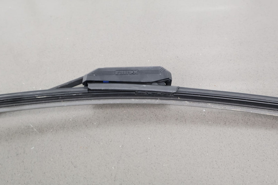 99 - 05 Mazda Miata NB Pair LH&RH Windshield Wiper Arms W/ Blades