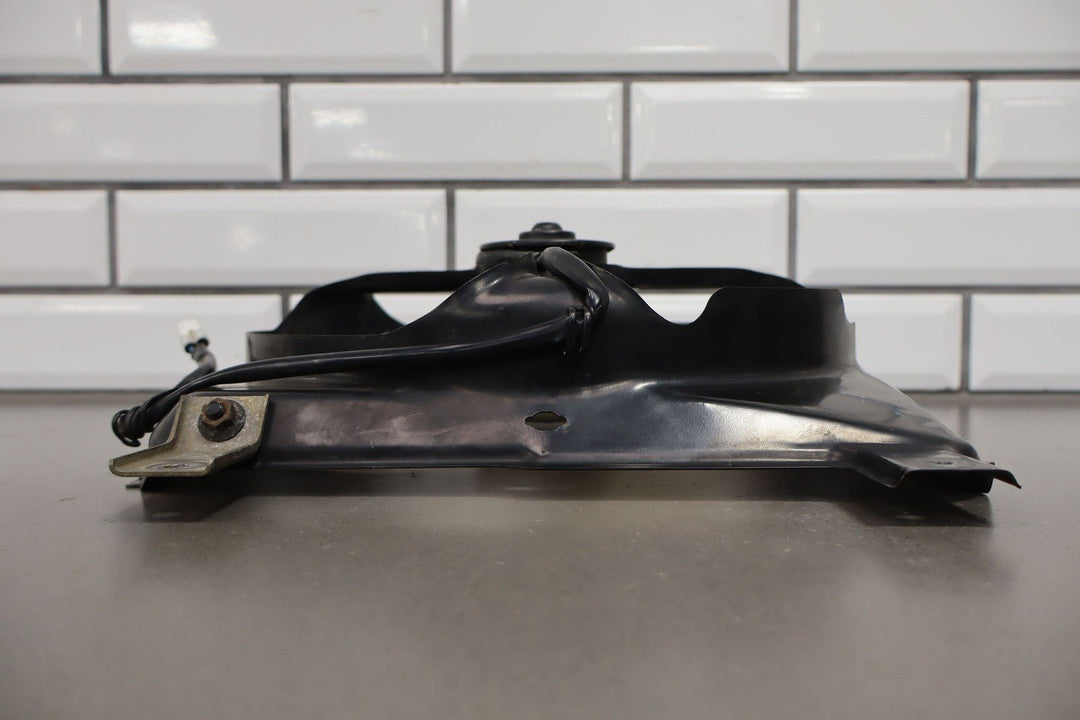 99 - 05 Mazda Miata NB Right RH Engine Cooling Fan W/ Housing