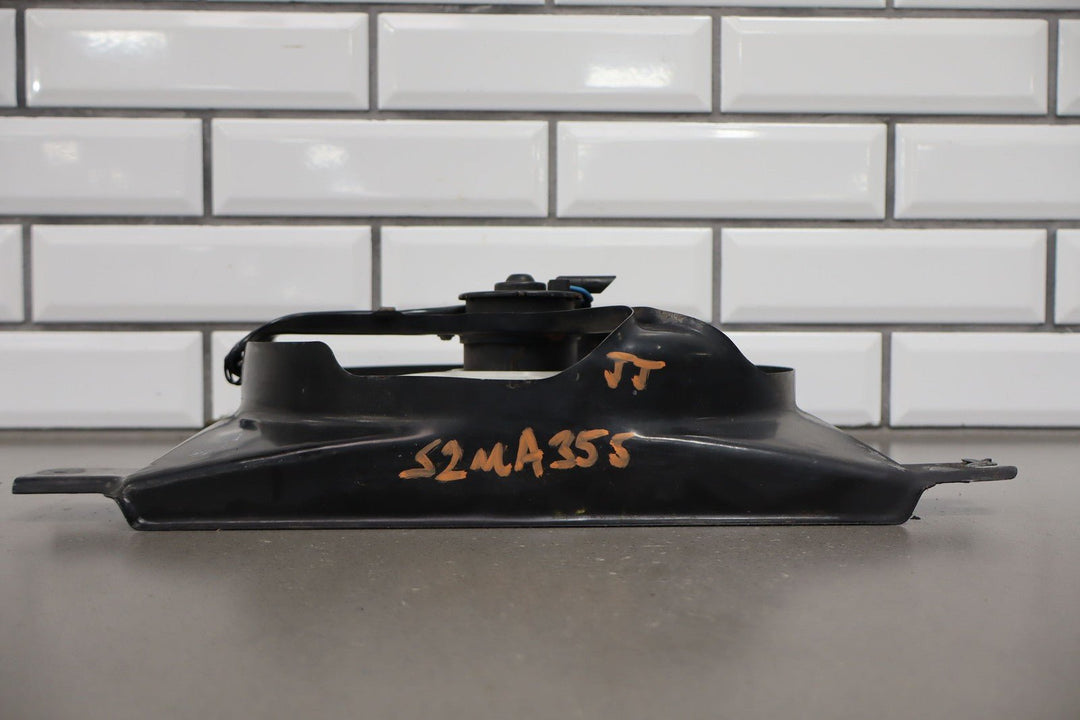 99 - 05 Mazda Miata NB Right RH Engine Cooling Fan W/ Housing