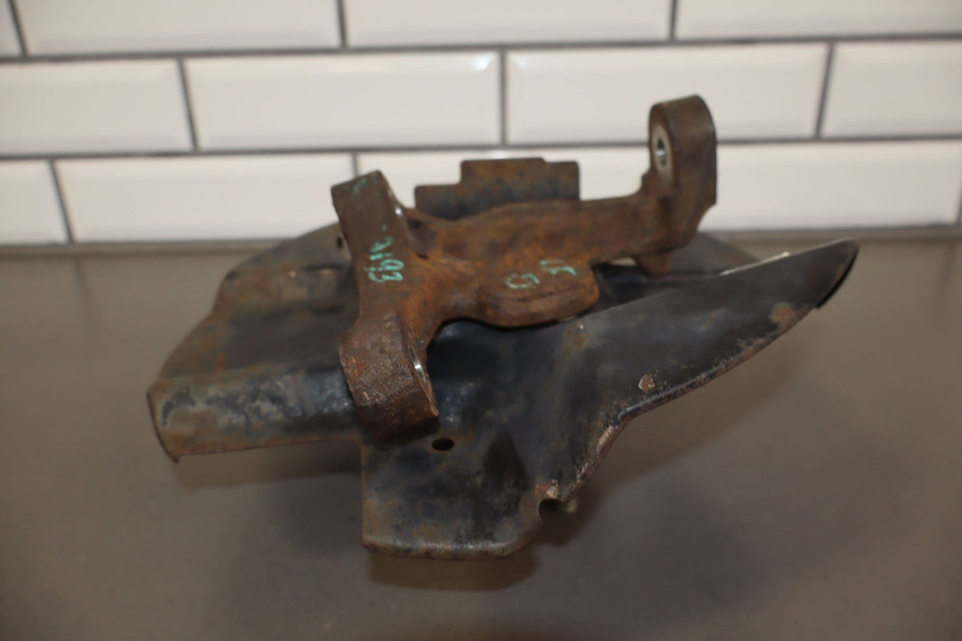 99 - 05 Mazda Miata NB (W/O ABS) LH Left Driver Front Spindle W/Hub OEM