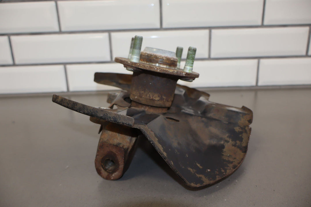 99 - 05 Mazda Miata NB (W/O ABS) LH Left Driver Front Spindle W/Hub OEM