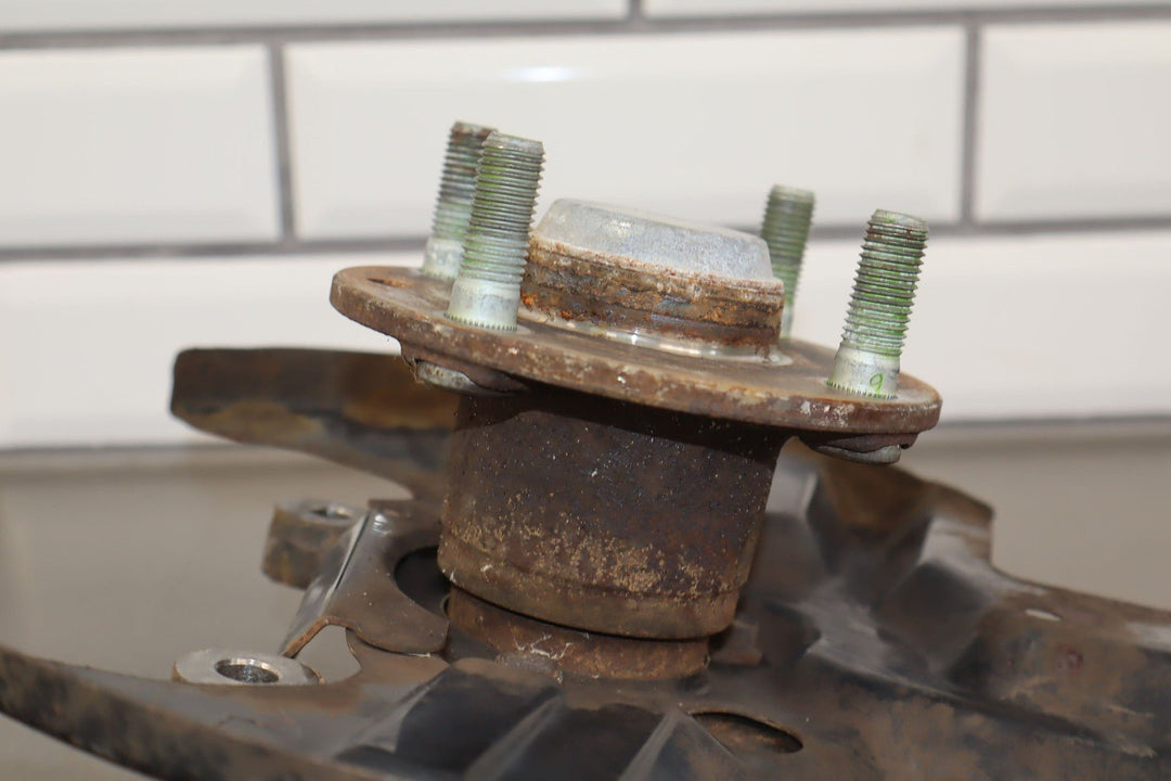 99 - 05 Mazda Miata NB (W/O ABS) LH Left Driver Front Spindle W/Hub OEM