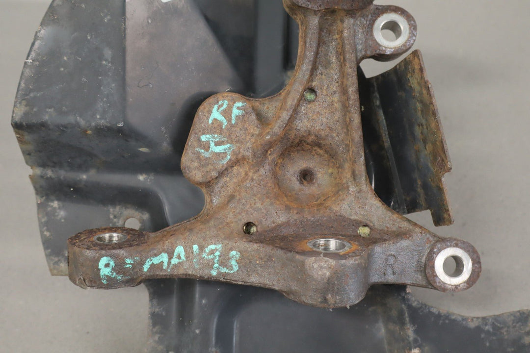 99 - 05 Mazda Miata NB (W/O ABS) RH Right Passenger Front Spindle W/Hub OEM