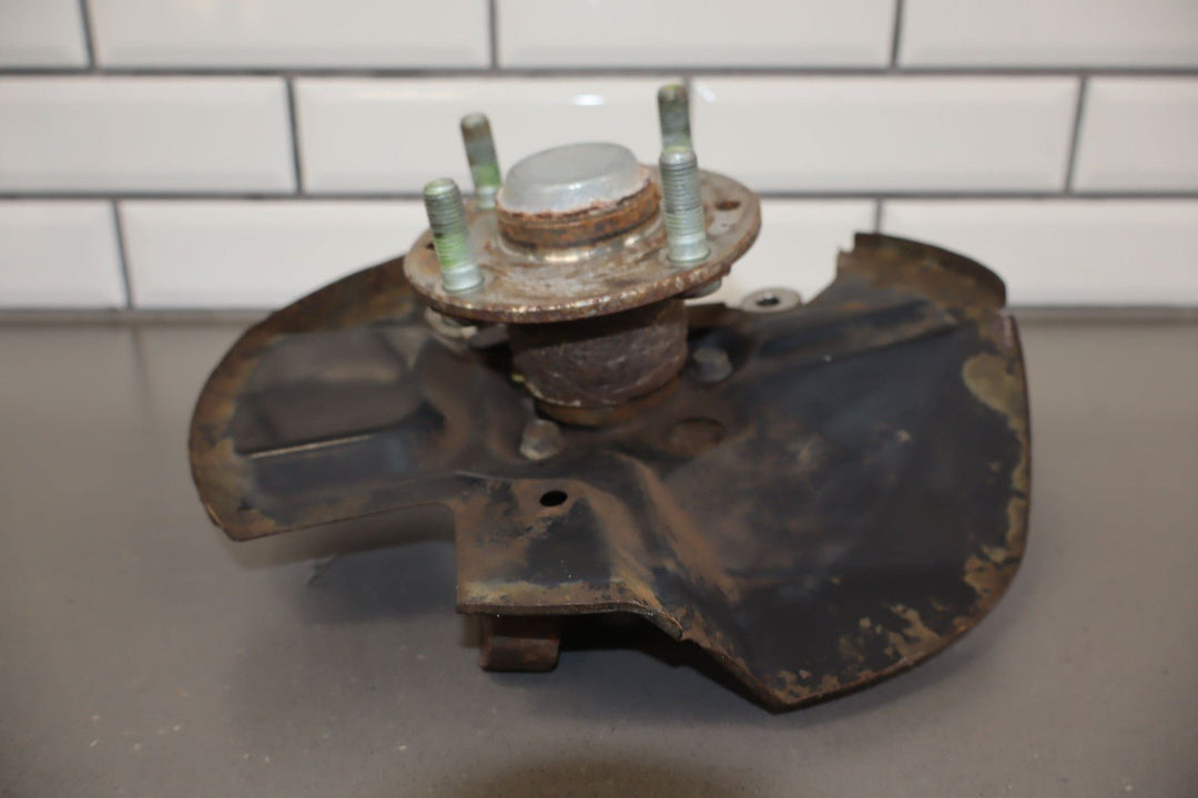 99 - 05 Mazda Miata NB (W/O ABS) RH Right Passenger Front Spindle W/Hub OEM