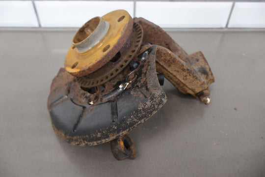 99 - 05 VW Volkswagen Beetle Jetta 1.8T Front Left LH Spindle Knuckle (79K Miles)