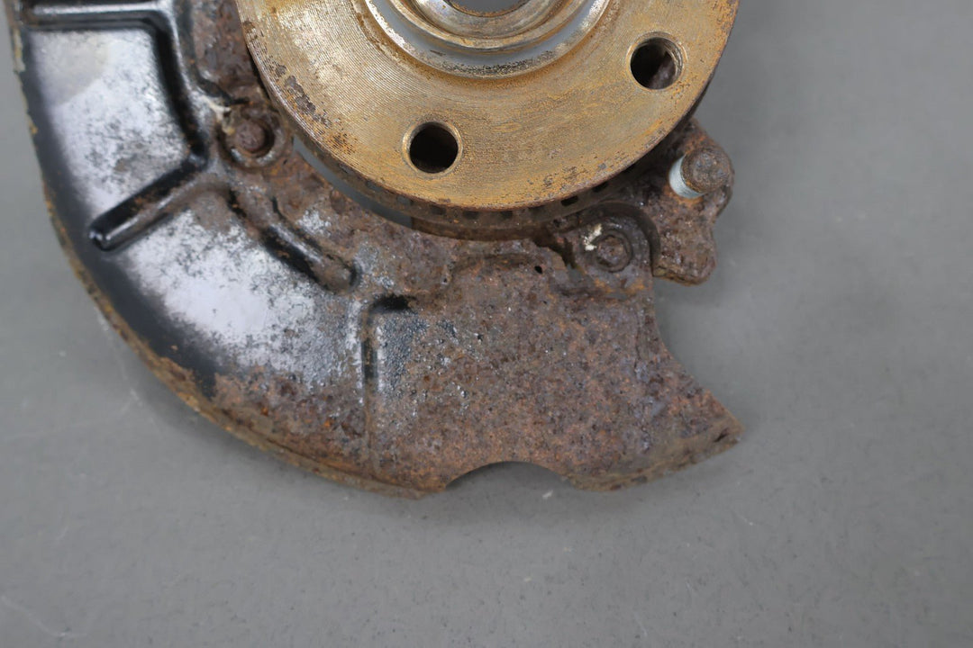 99 - 05 VW Volkswagen Beetle Jetta 1.8T Front Right RH Spindle Knuckle (79K Miles)