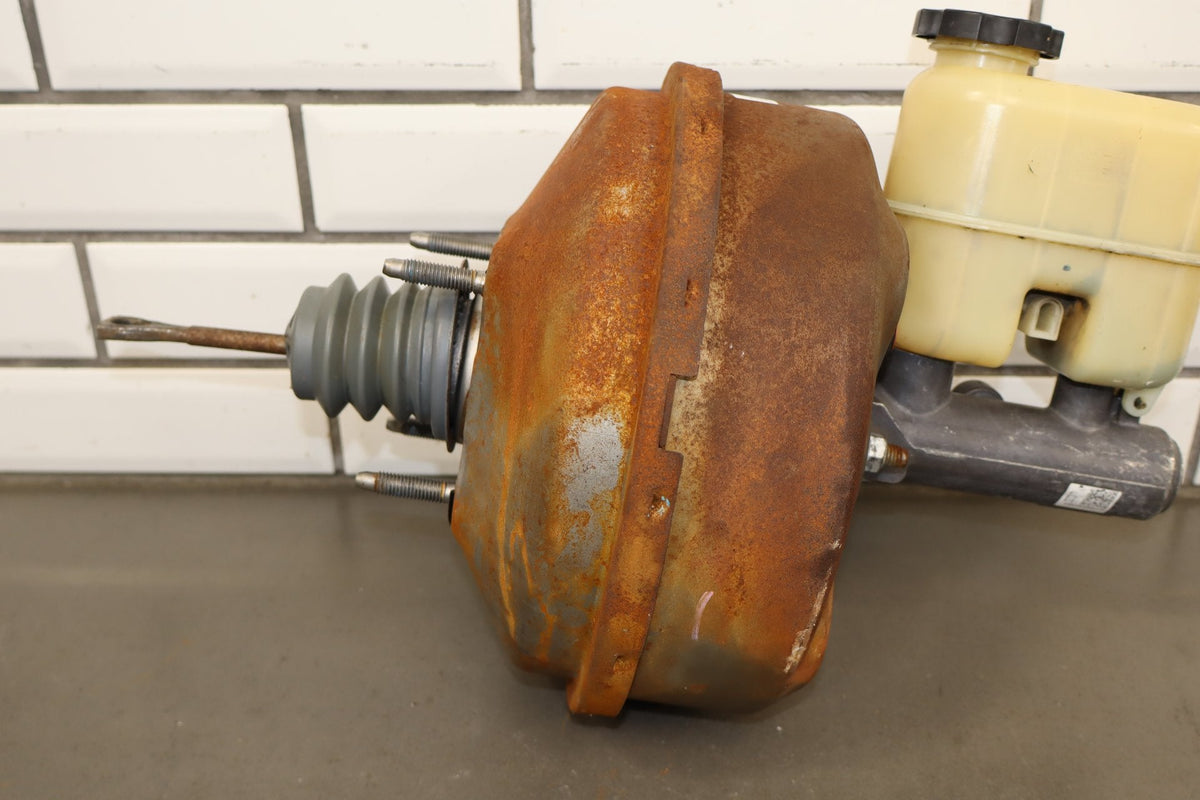 99-06 Chevrolet Silverado Power Brake Booster With Master