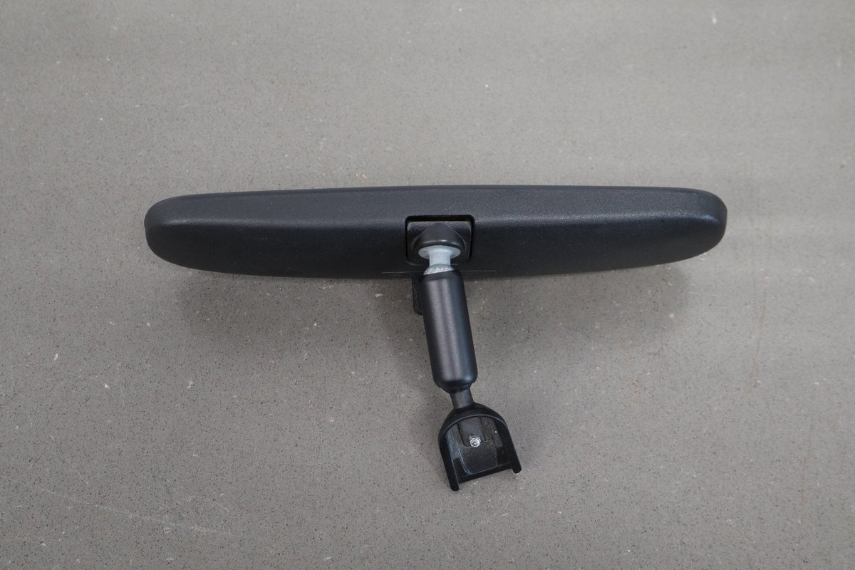 99-06 Chevrolet Silverado Rear View Mirror Manual Dim OEM