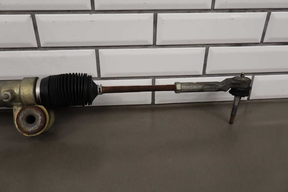 99-06 Chevrolet Silverado Steering Gear With Pitman OEM