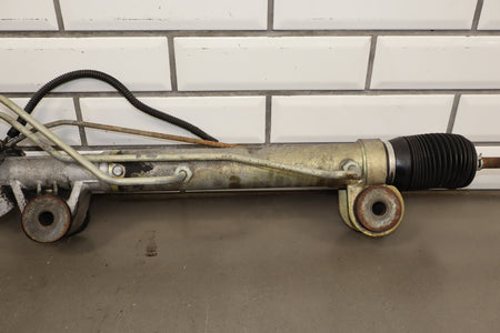 99-06 Chevrolet Silverado Steering Gear With Pitman OEM