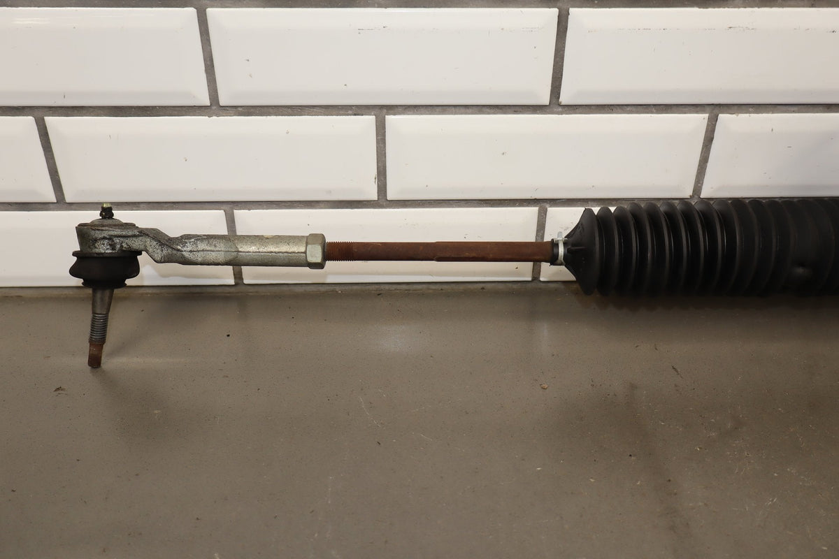 99-06 Chevrolet Silverado Steering Gear With Pitman OEM