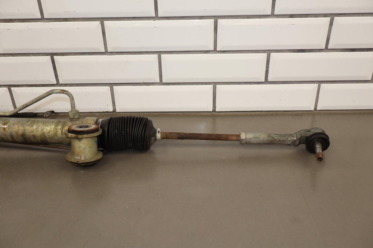 99-06 Chevrolet Silverado Steering Gear With Pitman OEM