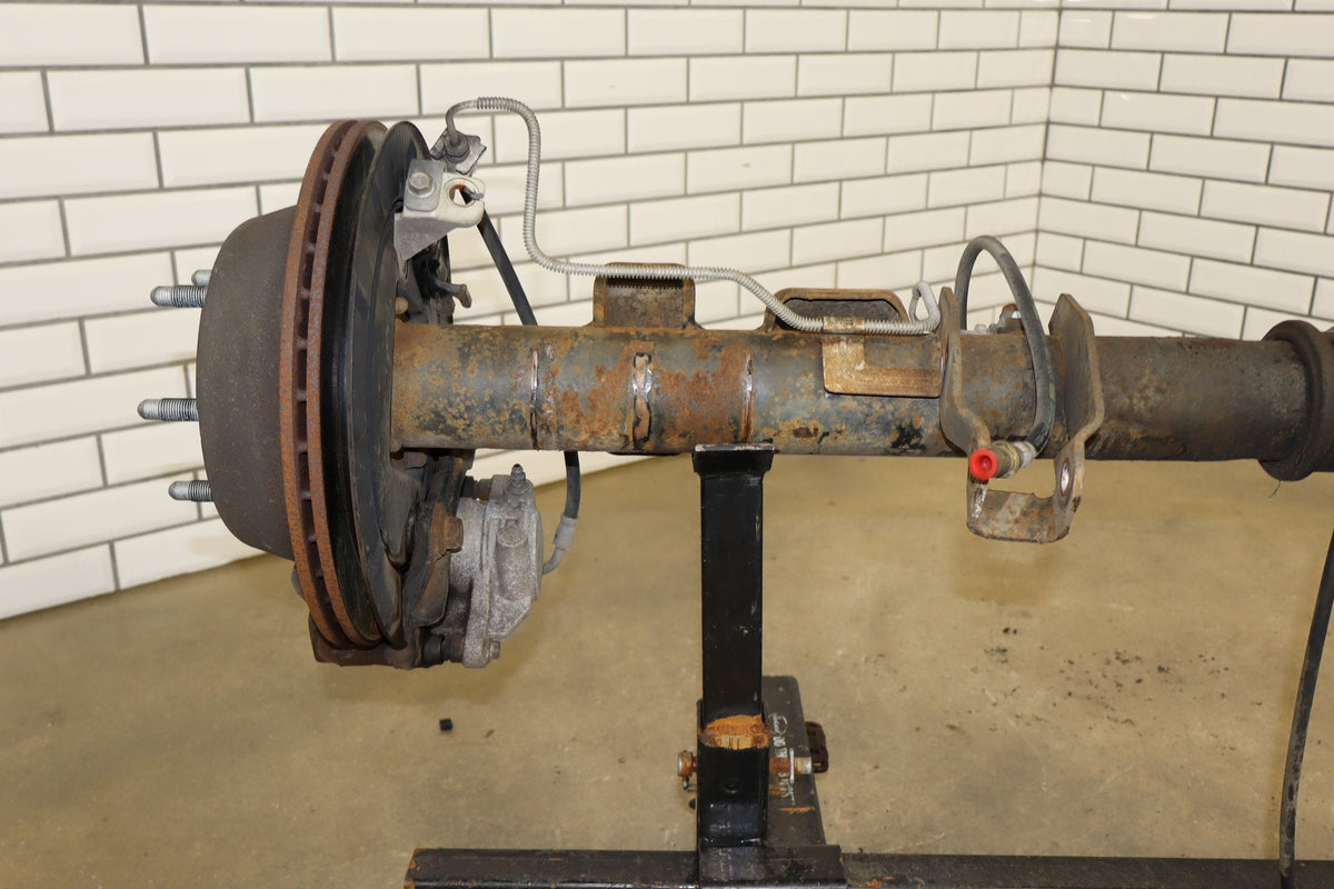 99-06 Chevy Silverado GMC Sierra 1500 4x2 3.42 Rear Axle