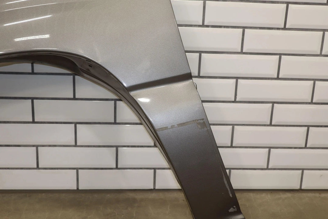 99 - 06 GMC Sierra/Yukon GMT800 Driver Left LH Fender Grey 16U