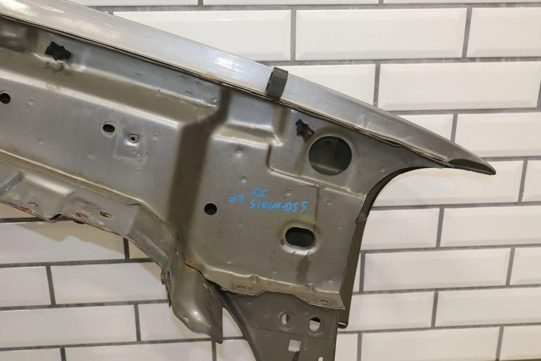 99 - 06 GMC Sierra/Yukon GMT800 Driver Left LH Fender Grey 16U