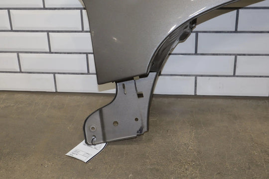 99 - 06 GMC Sierra/Yukon GMT800 Driver Left LH Fender Grey 16U