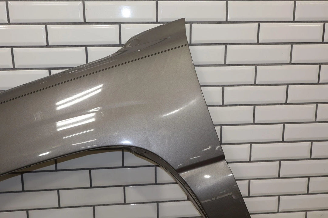 99 - 06 GMC Sierra/Yukon GMT800 Driver Left LH Fender Grey 16U