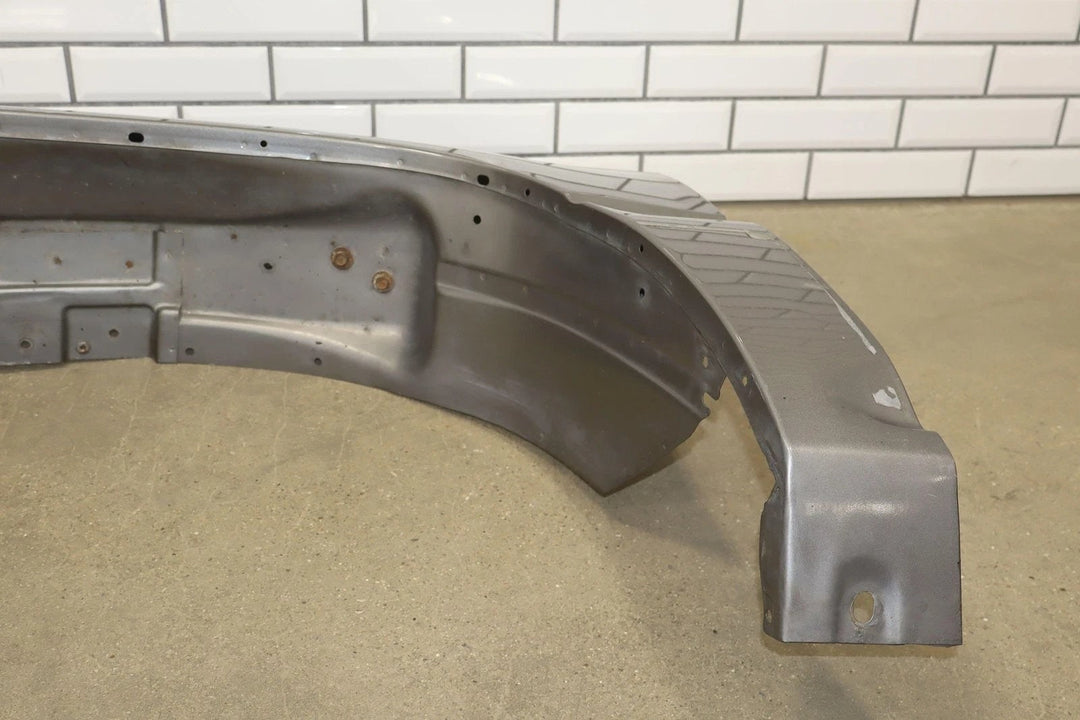 99 - 06 GMC Sierra/Yukon GMT800 Driver Left LH Fender Grey 16U