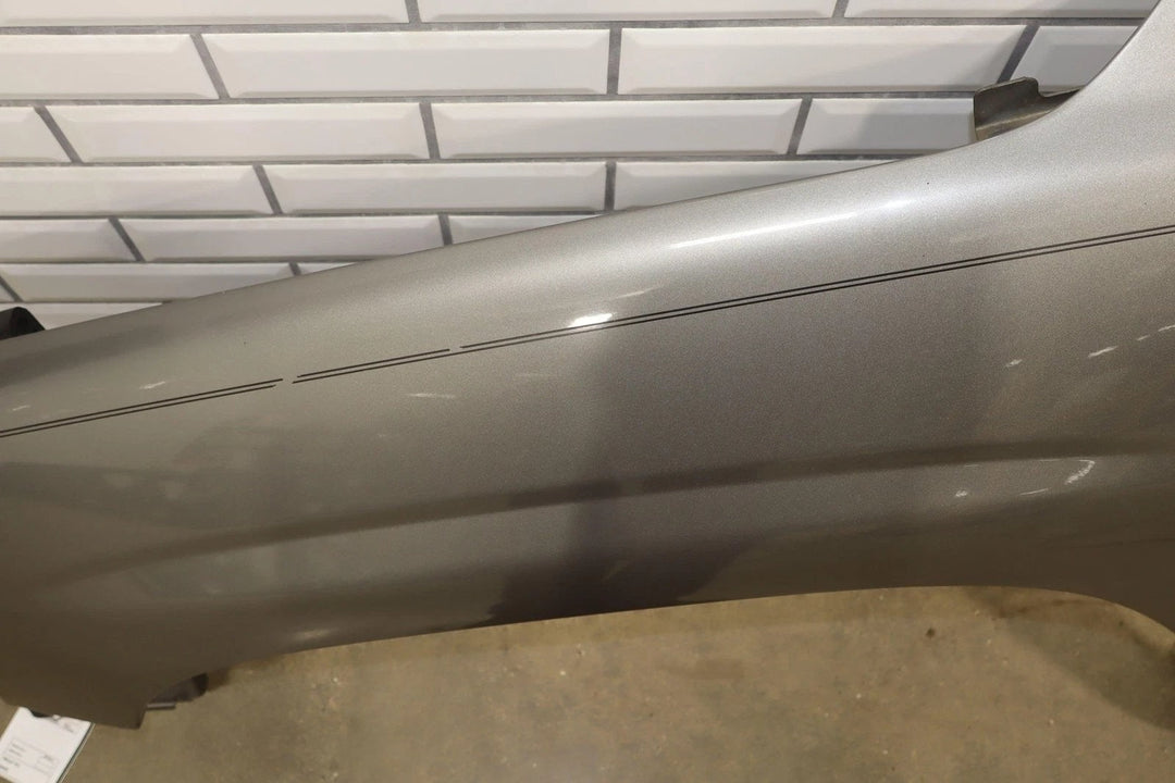 99 - 06 GMC Sierra/Yukon GMT800 Driver Left LH Fender Grey 16U