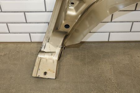 99-06 GMC Sierra/Yukon GMT800 Driver Left LH Fender sand beige metallic 15u