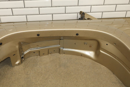 99-06 GMC Sierra/Yukon GMT800 Driver Left LH Fender sand beige metallic 15u