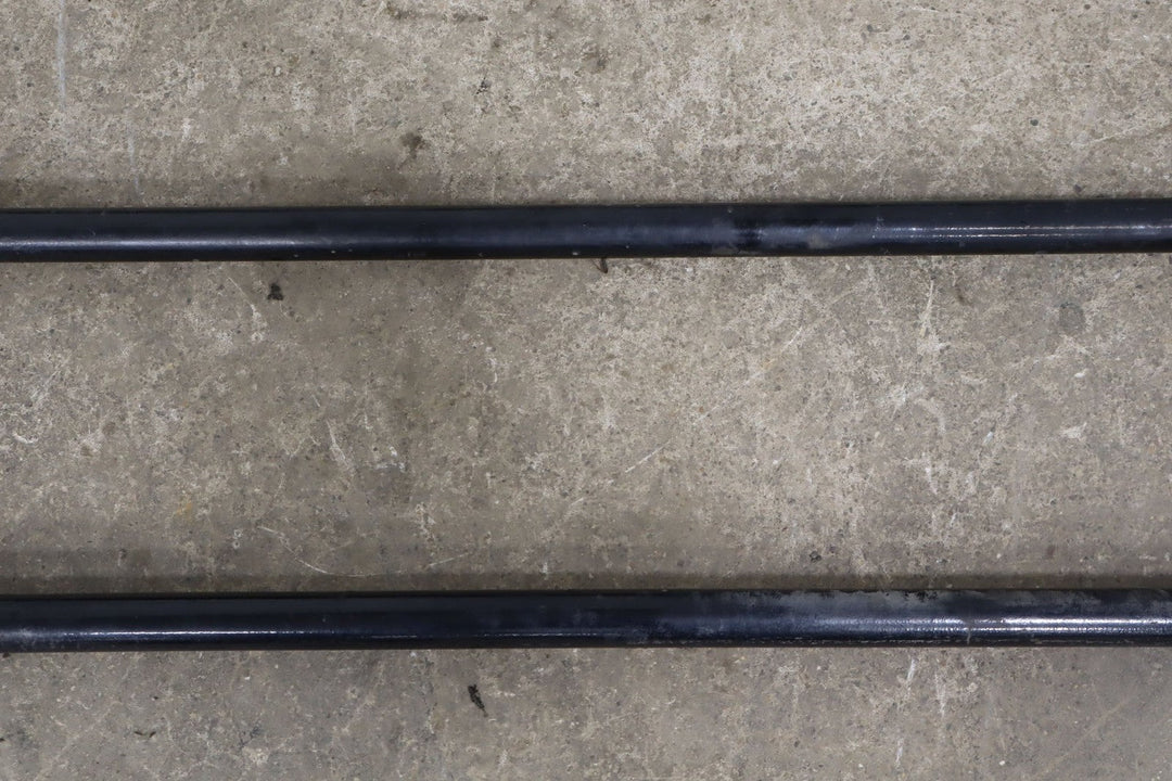 99 - 06 GMC Yukon Denali Tahoe GMT800 4x4/AWD Torsion Bar Kit with Crossmember