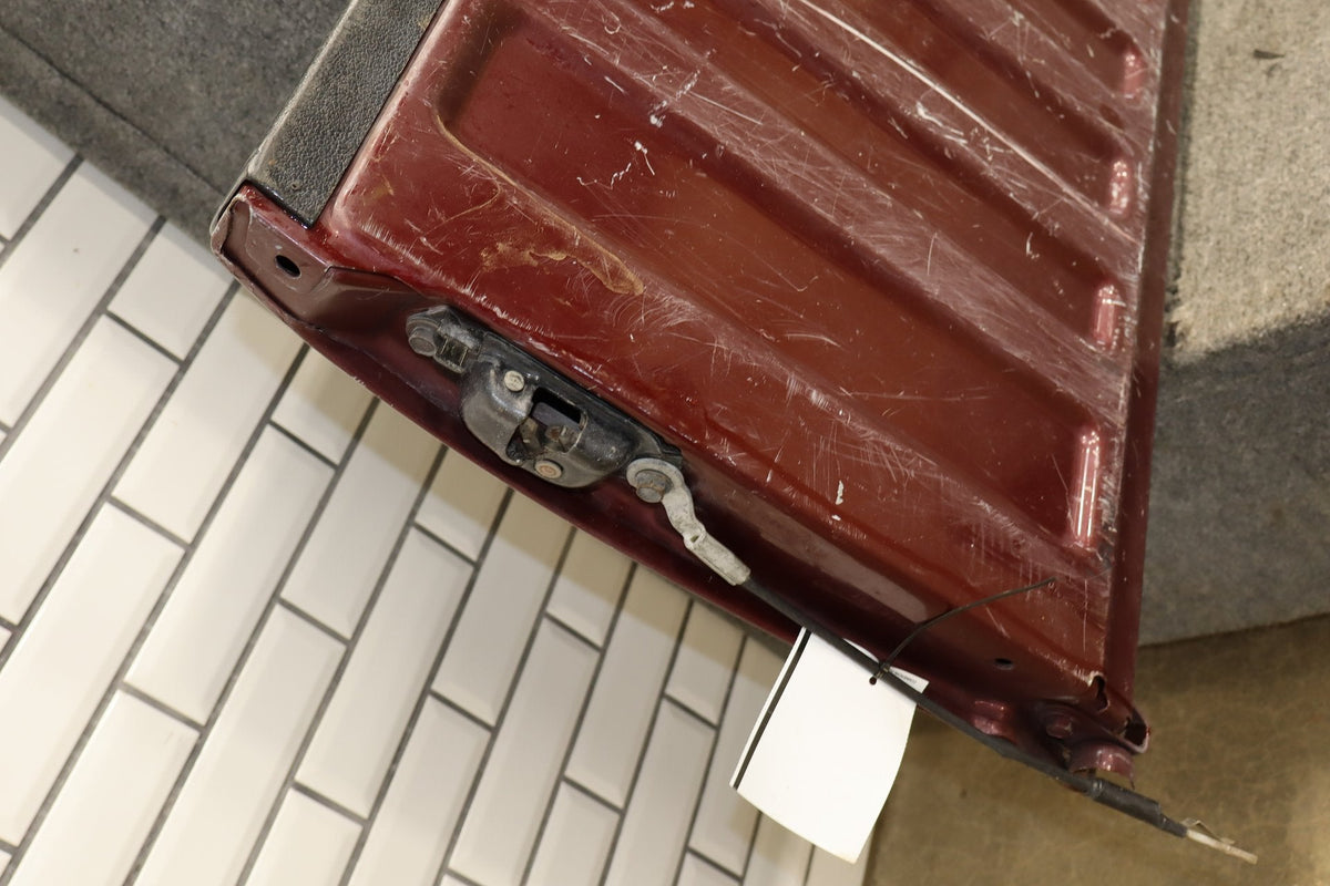 99-07 Chevrolet Silverado Tailgate Dark Carmine Red 51