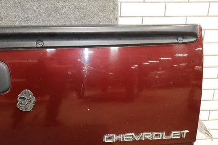 99-07 Chevrolet Silverado Tailgate Dark Carmine Red 51