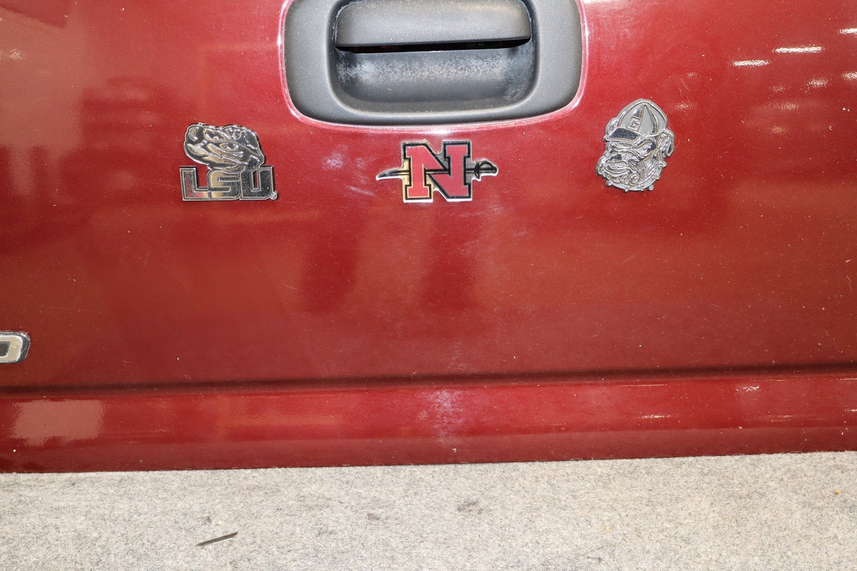 99-07 Chevrolet Silverado Tailgate Dark Carmine Red 51