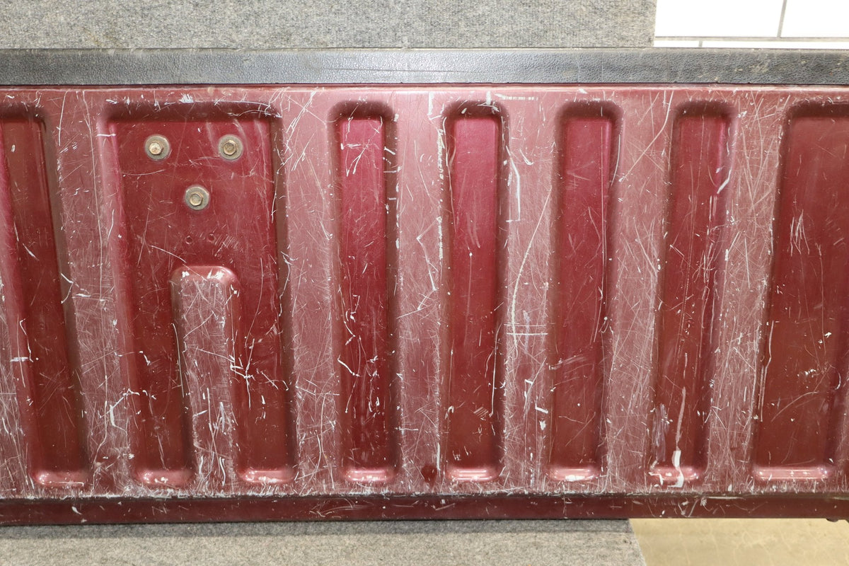 99-07 Chevrolet Silverado Tailgate Dark Carmine Red 51