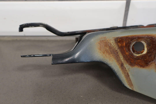 99 - 07 Chevy GMC GMT800 OEM Hood Hinges Dark Gray Metallic 62U Pair Left/Right