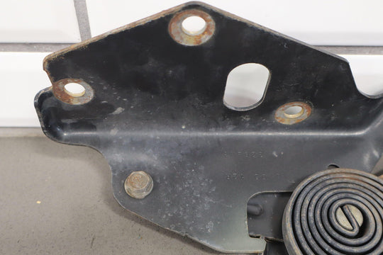 99 - 07 Chevy GMC GMT800 OEM Hood Hinges Dark Gray Metallic 62U Pair Left/Right