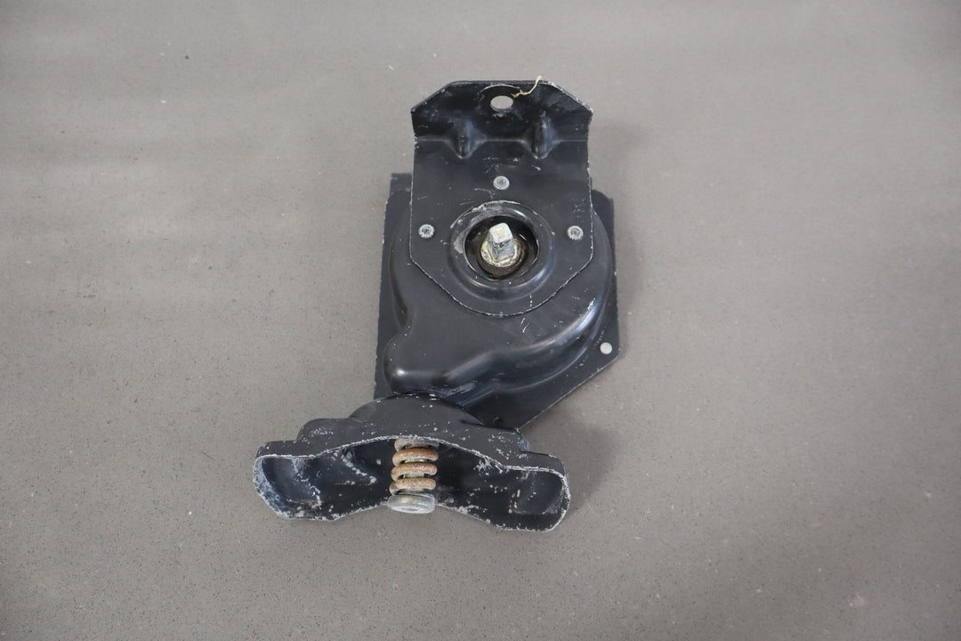 99 - 07 Chevy GMC GMT800 Silverado Sierra Spare Tire Hoist Rust Free