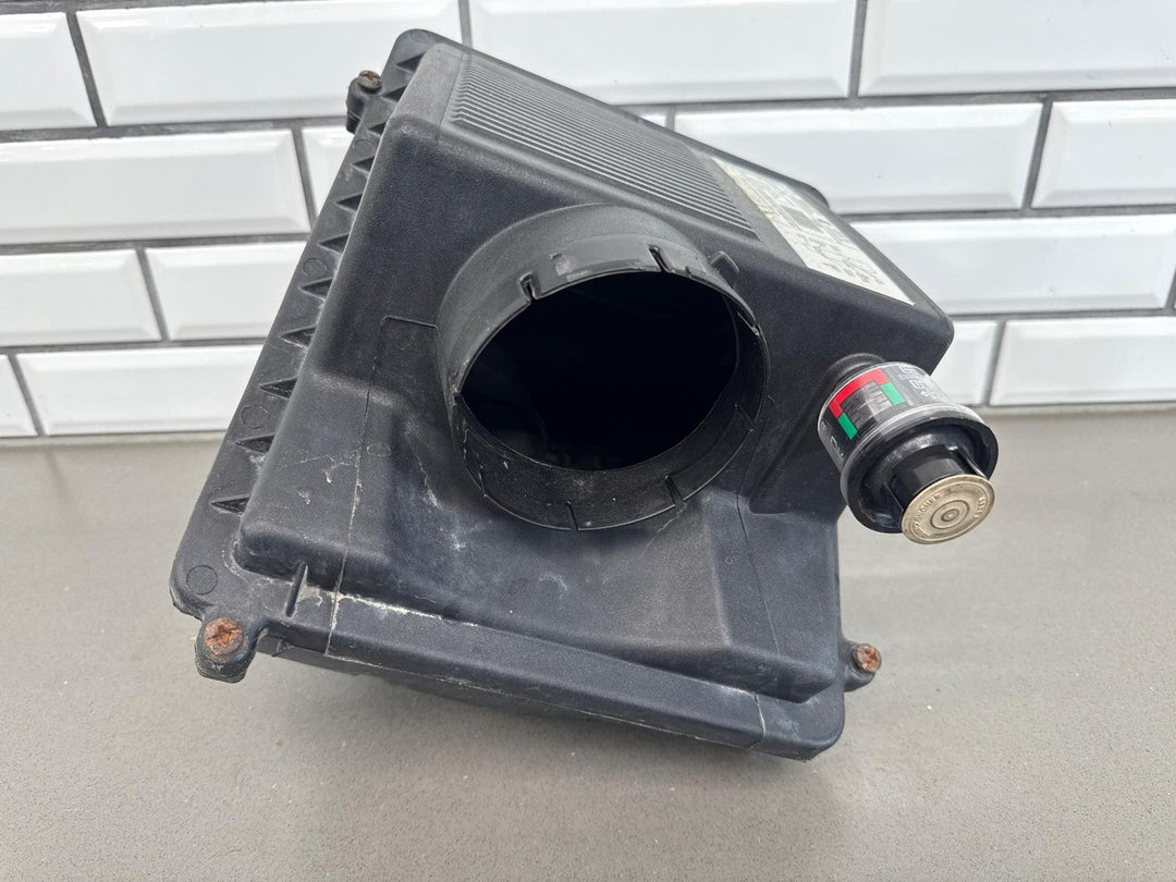 99 - 07 Chevy GMC GMT800 Truck SUV High Capacity Air Cleaner K47 OEM