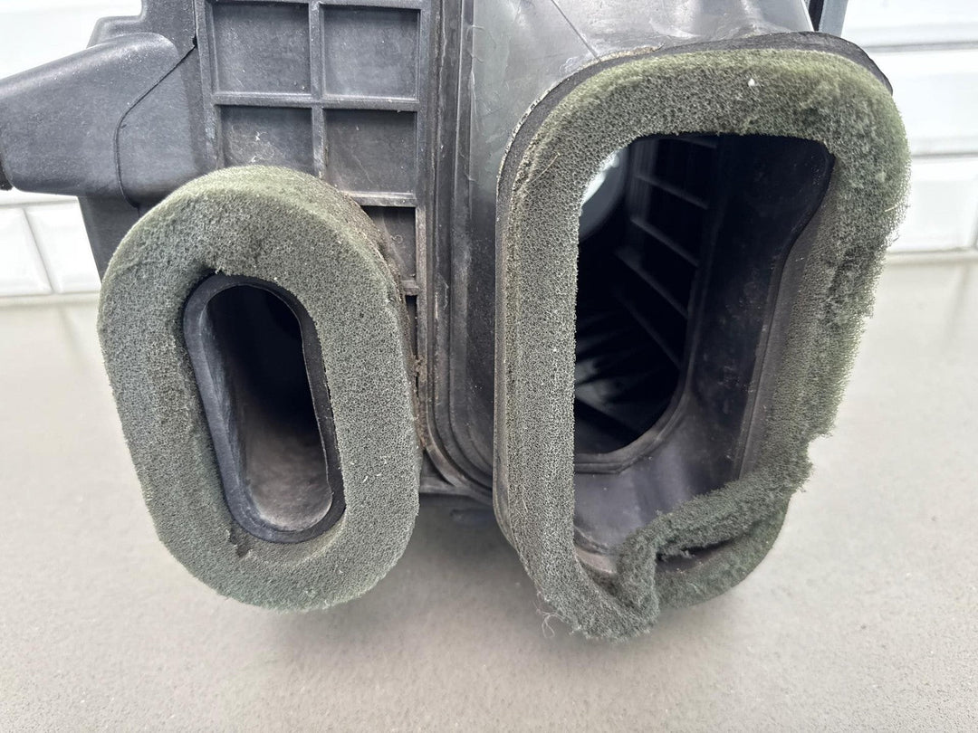 99 - 07 Chevy GMC GMT800 Truck SUV High Capacity Air Cleaner K47 OEM