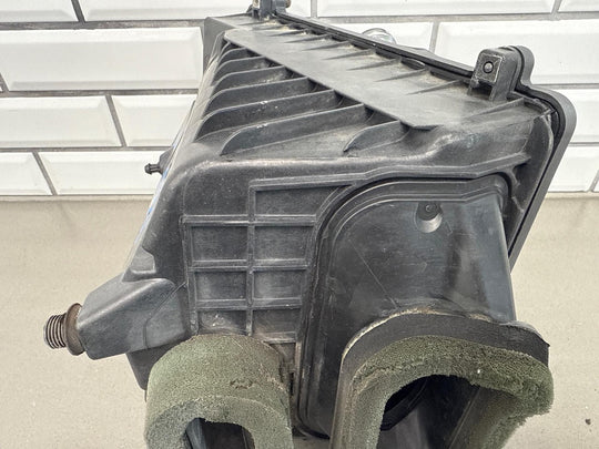 99 - 07 Chevy GMC GMT800 Truck SUV High Capacity Air Cleaner K47 OEM