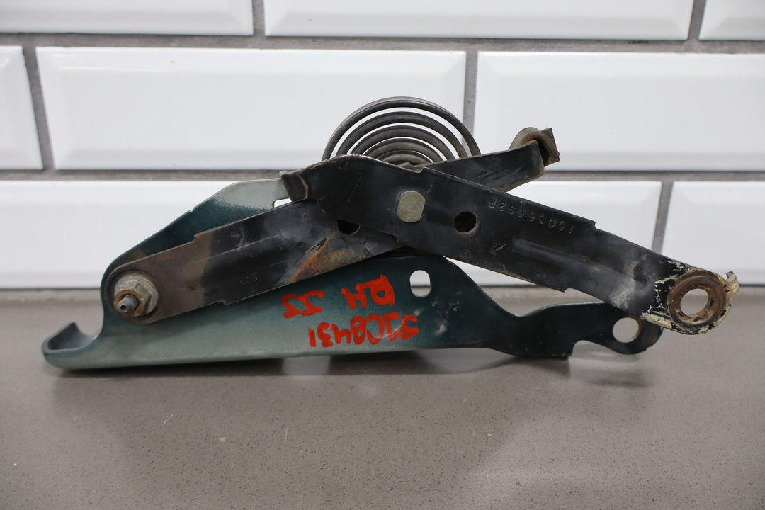 99 - 07 Chevy GMC Silveardo Sierra GMT800 OEM Hood Hinges Pair Left/Right Green