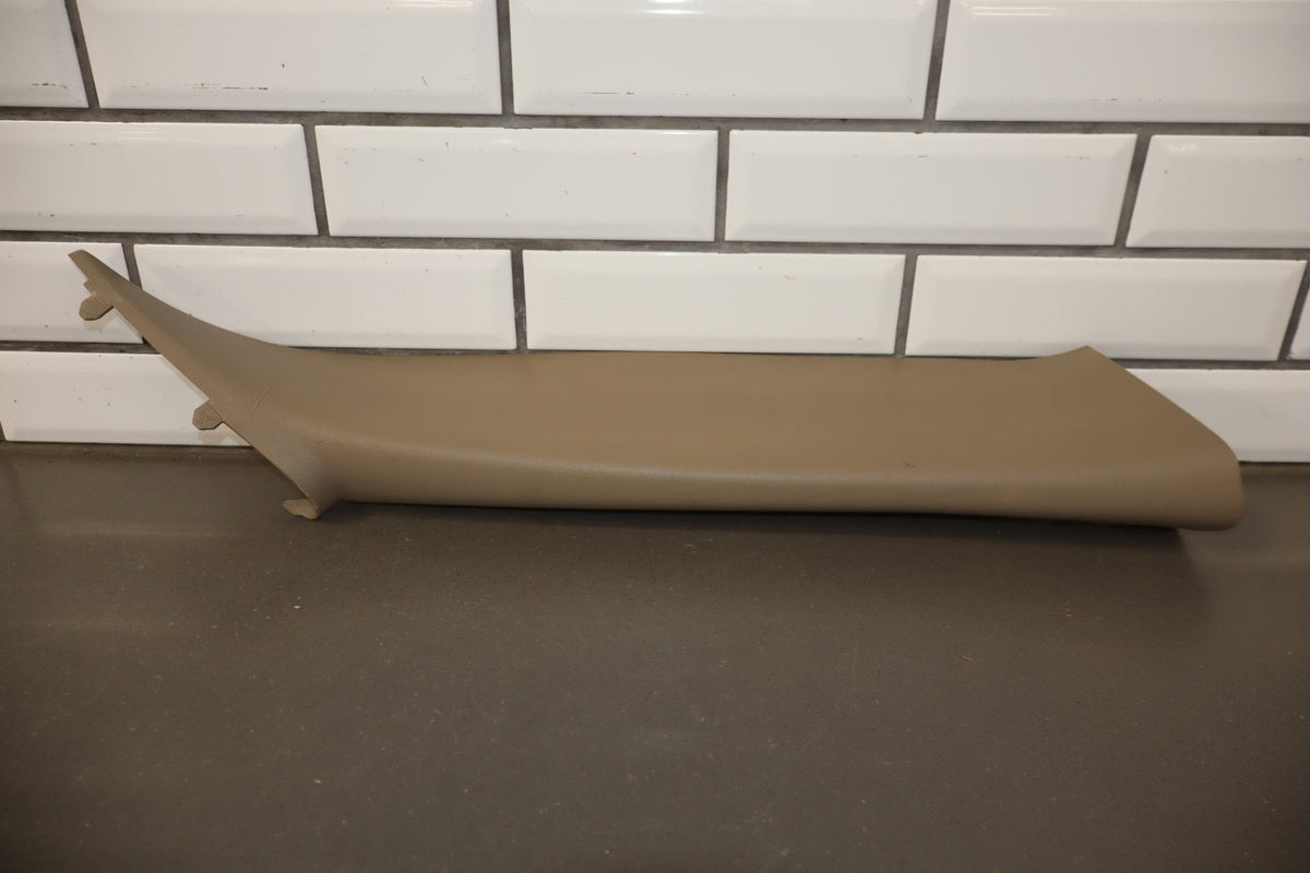99-07 Chevy GMC Silverado Sierra SUV GMT800 A Pillar Trims