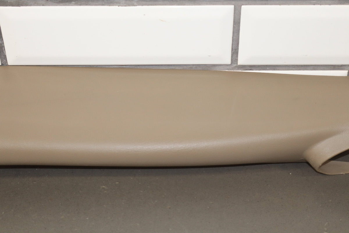 99-07 Chevy GMC Silverado Sierra SUV GMT800 A Pillar Trims