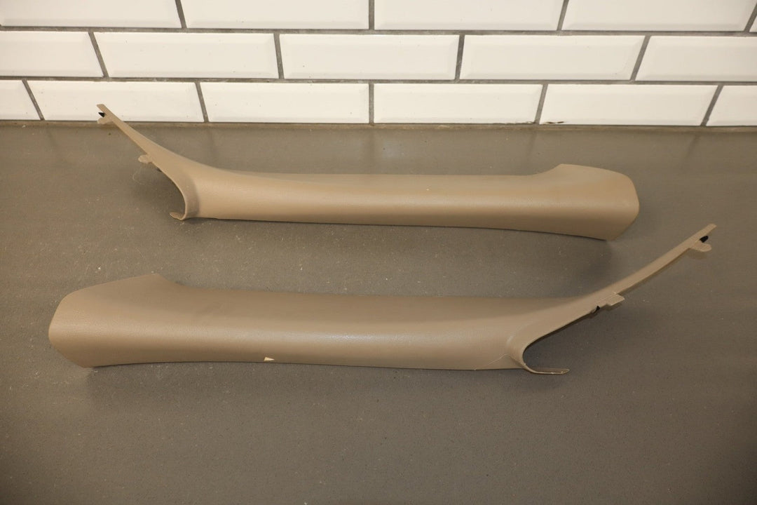 99 - 07 Chevy GMC Silverado Sierra SUV GMT800 A Pillar Trims Light Neutral