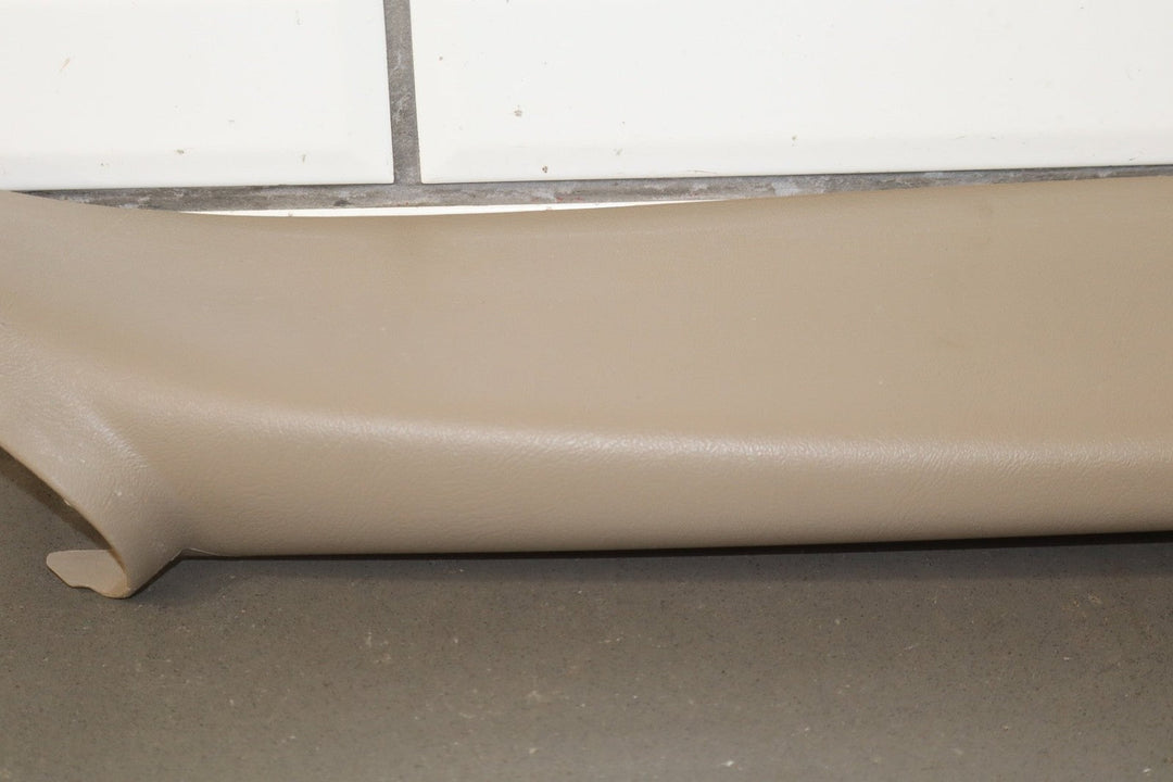 99 - 07 Chevy GMC Silverado Sierra SUV GMT800 A Pillar Trims Light Neutral