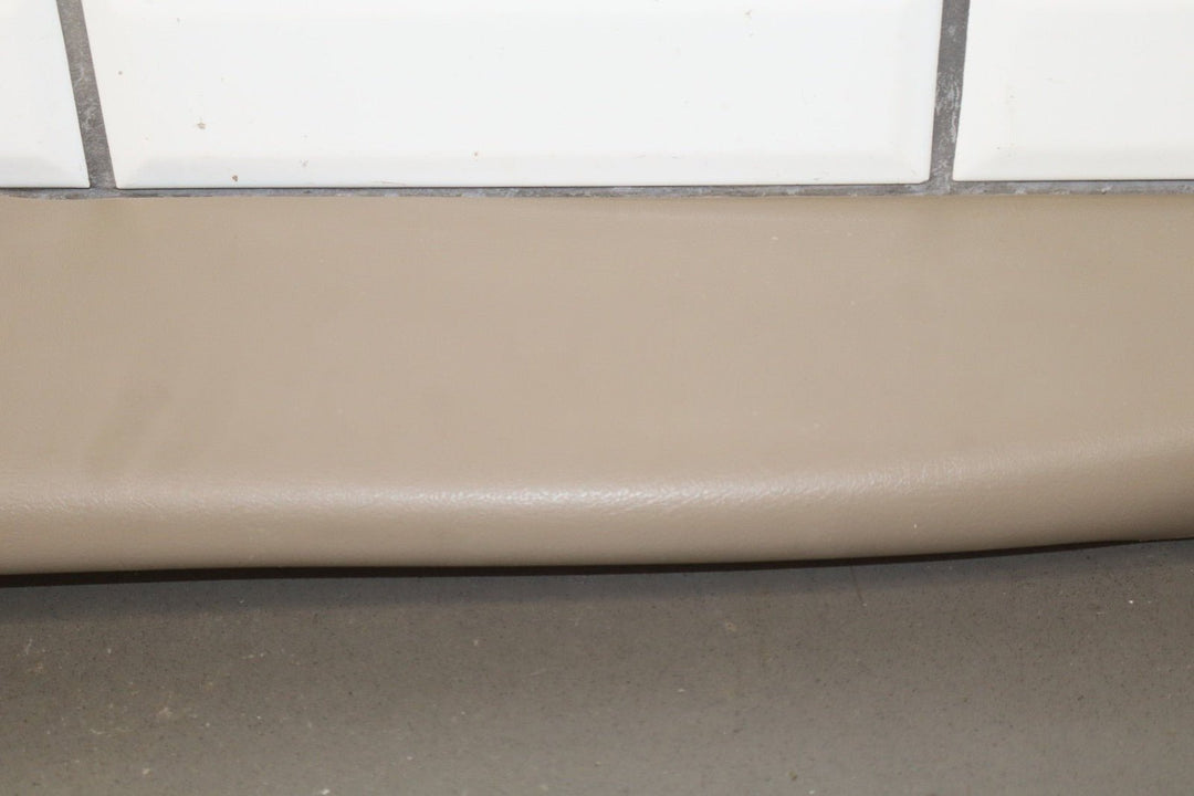 99 - 07 Chevy GMC Silverado Sierra SUV GMT800 A Pillar Trims Light Neutral